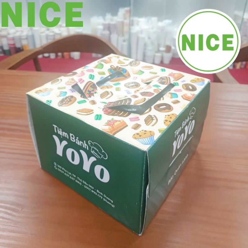 Hộp bánh kem