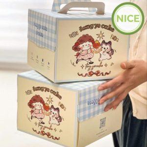 Alternative view of Hộp bánh kem